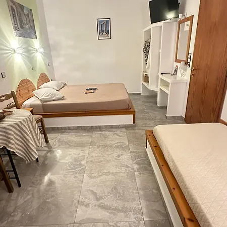 Matina Naxos City